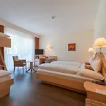 Alpenresort Eienwaeldli