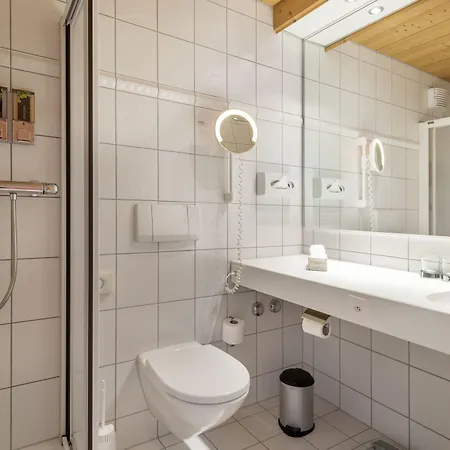 Alpenresort Eienwaeldli Otel 3*