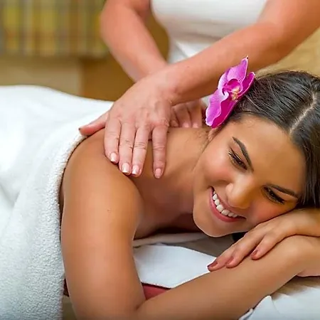 ホテル Alpenresort Eienwaeldli 3*