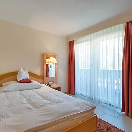 Alpenresort Eienwaeldli