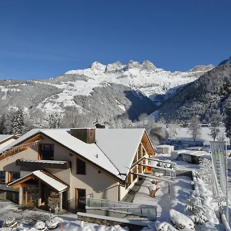 Hotel Alpenresort Eienwaeldli 3*