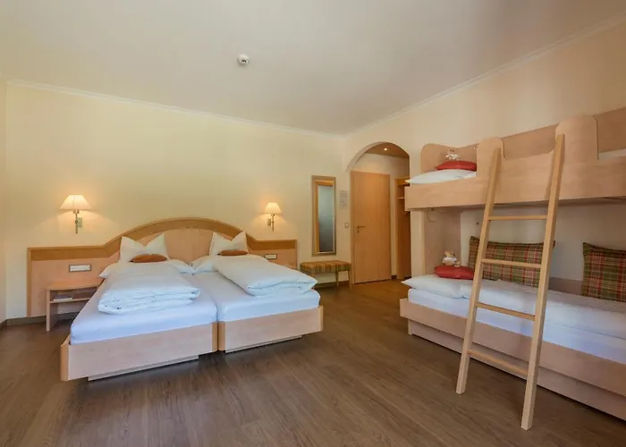 Ξενοδοχείο Alpenresort Eienwaeldli 3*
