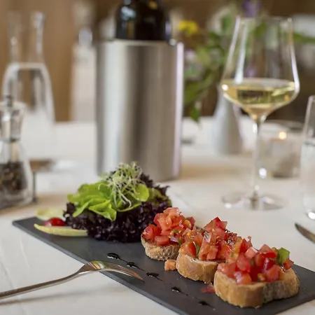 Alpenresort Eienwaeldli 3* אנגלברג