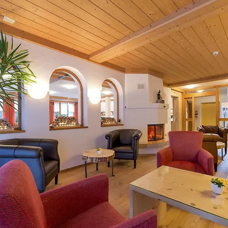 מלון Alpenresort Eienwaeldli 3*