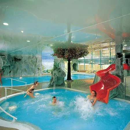 ホテル Alpenresort Eienwaeldli